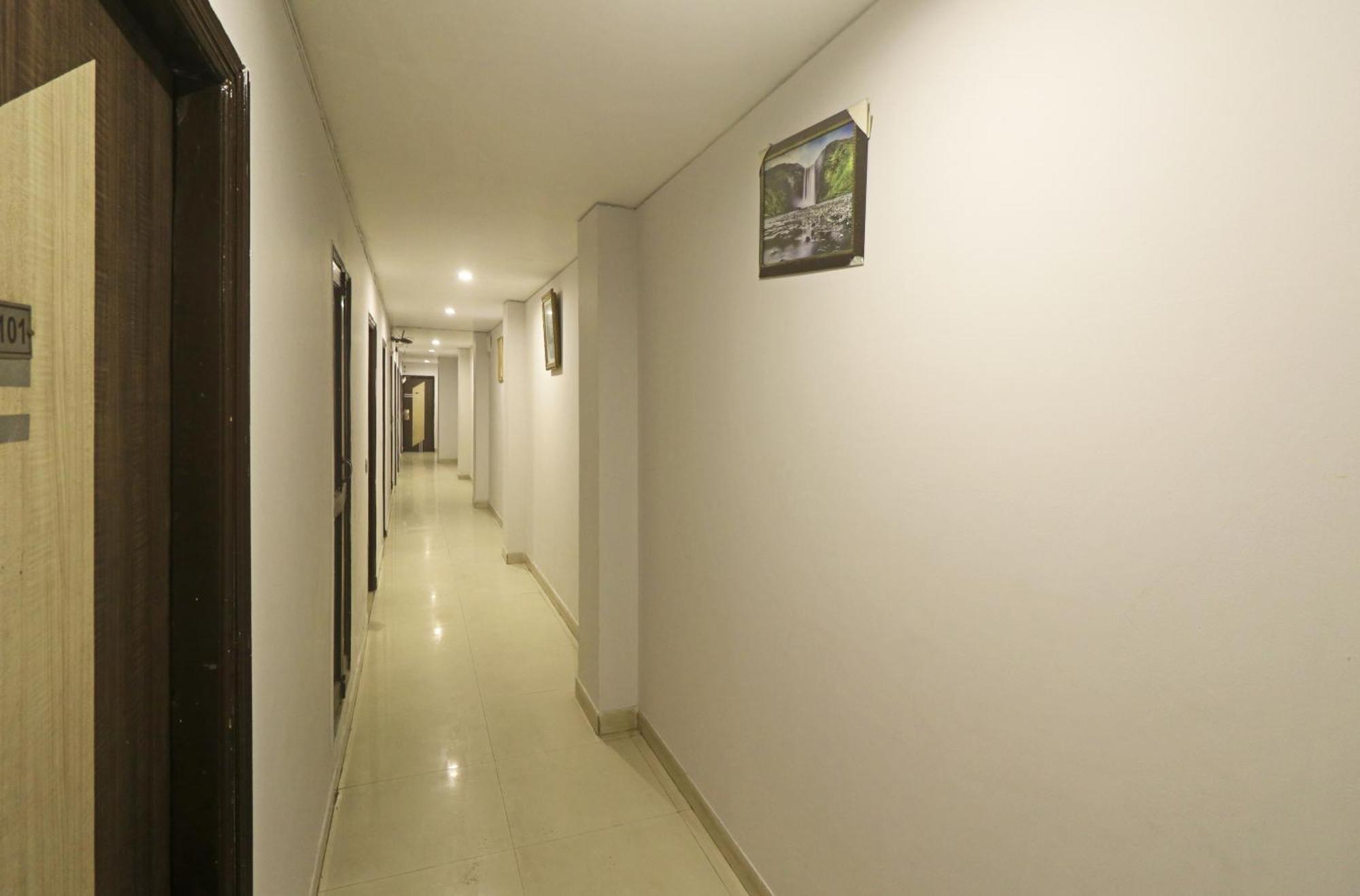 Airport Samara Inn นิวเดลี ภายนอก รูปภาพ